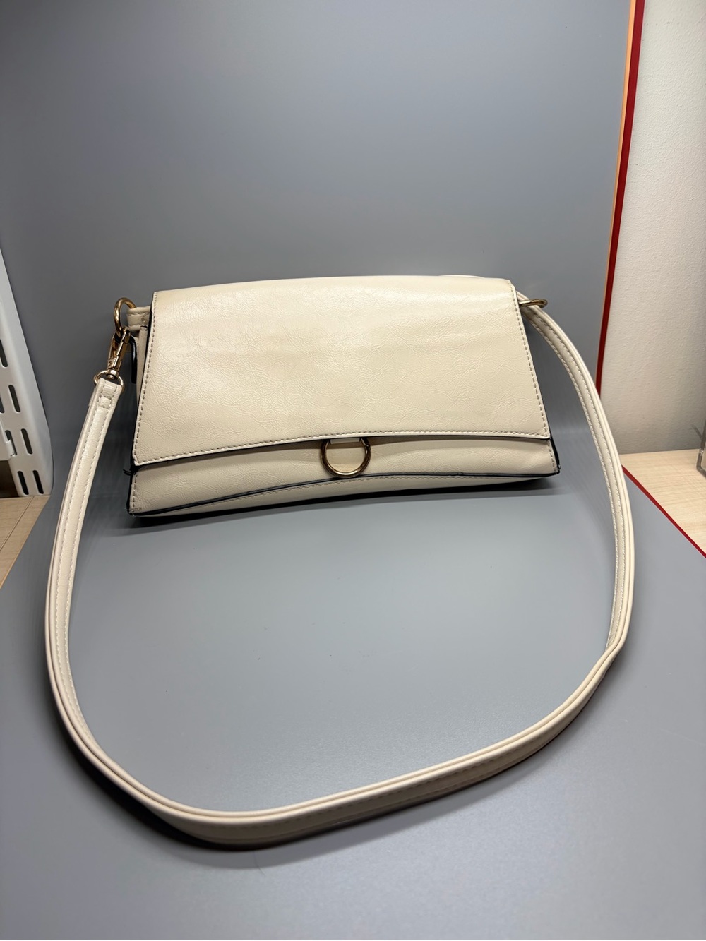 Cream Y2K Forever 21 Shoulder Bag with Gold Accent